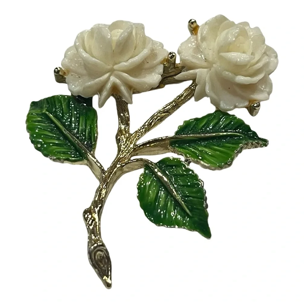 Vintage Gerrys Floral Gold Toned Brooch Cream Flowers and Green Leaves Signed 2